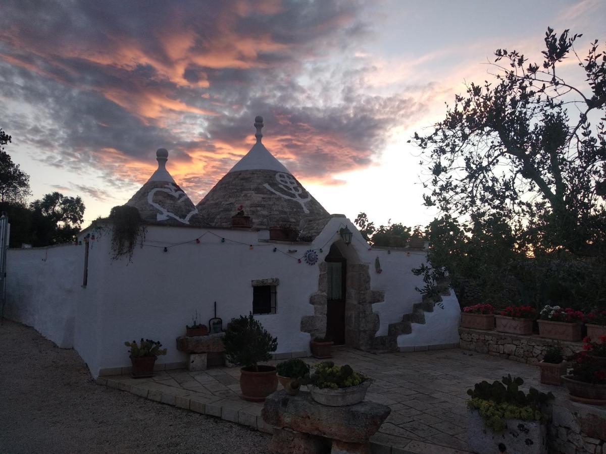 Piccolo Trullo Ostunese Le Jardin De Sophie' Ostuni Exterior photo
