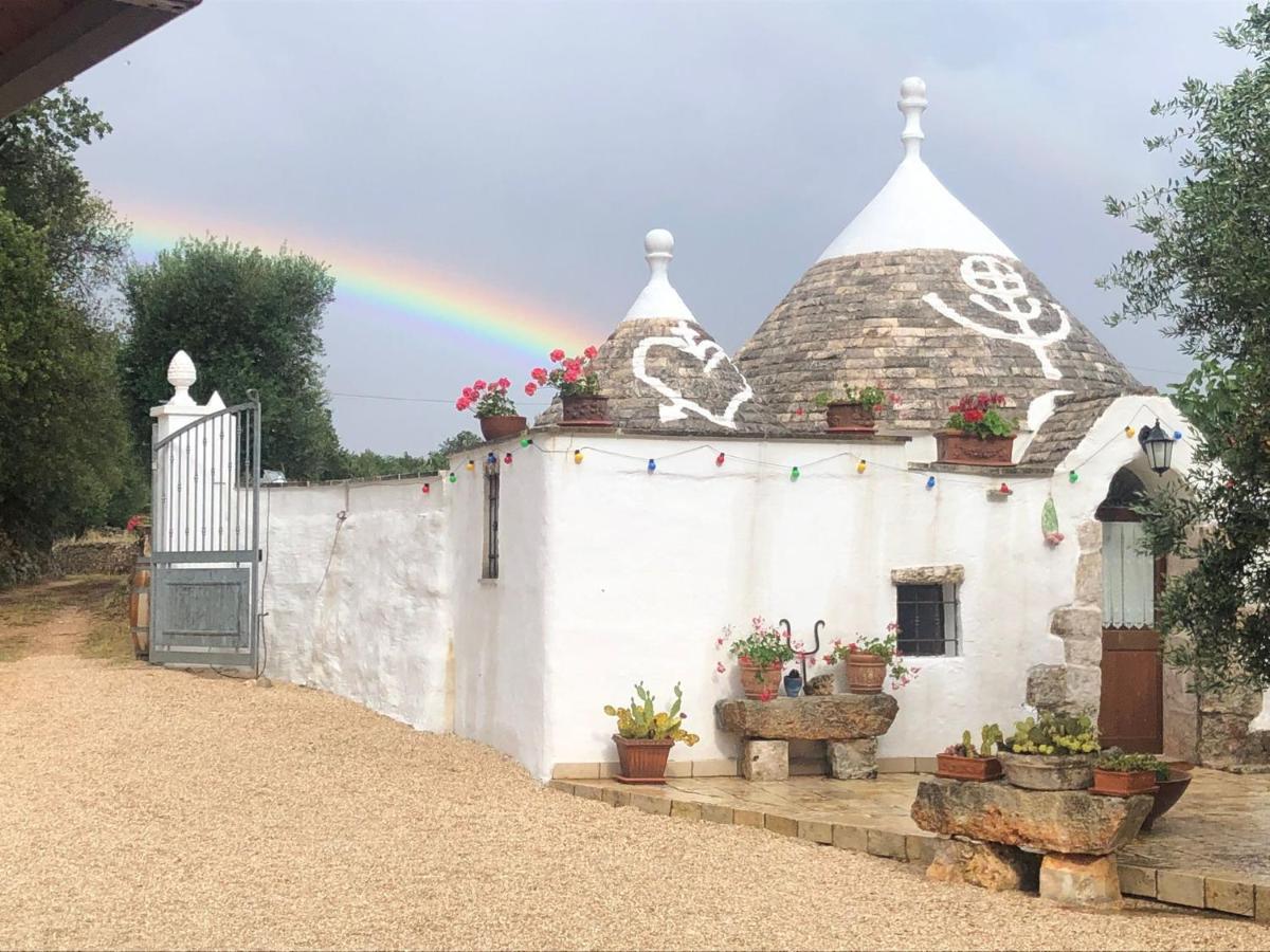Piccolo Trullo Ostunese Le Jardin De Sophie' Ostuni Exterior photo