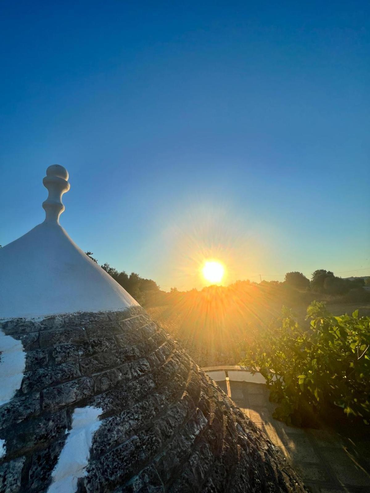 Piccolo Trullo Ostunese Le Jardin De Sophie' Ostuni Exterior photo